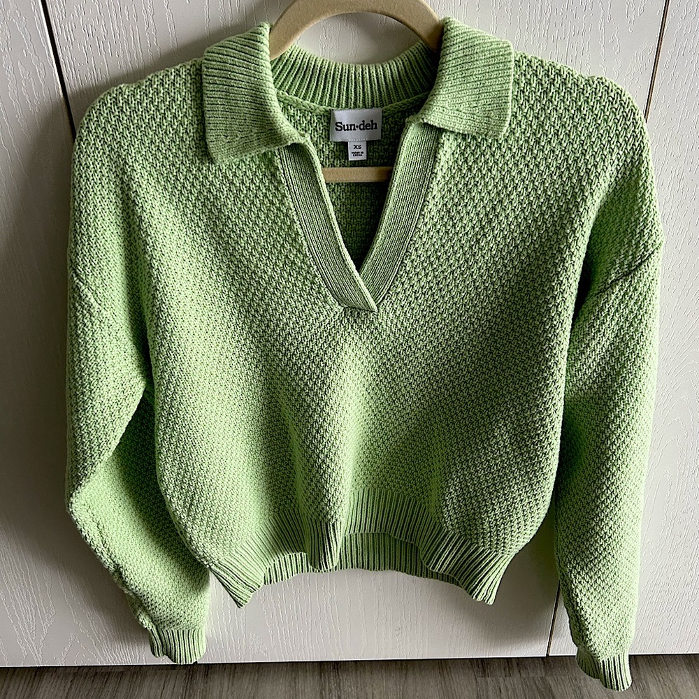 Aritzia Sunday Best Lottie Sweater EUC XS Sagebrush Green